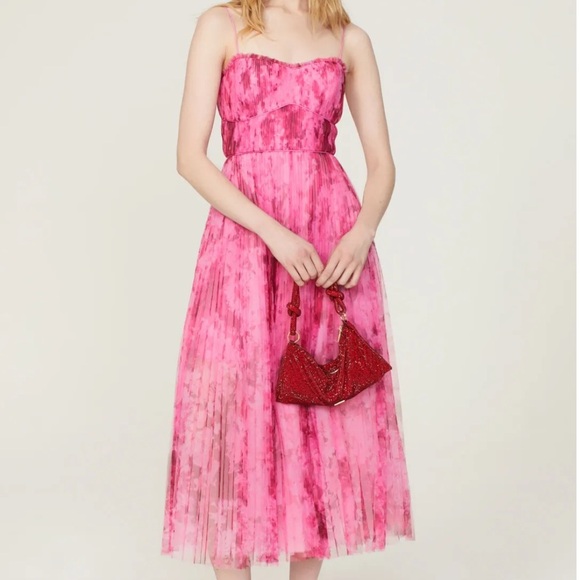 Monique Lhuillier Dresses & Skirts - Monique Lahuillier Tulle Dress